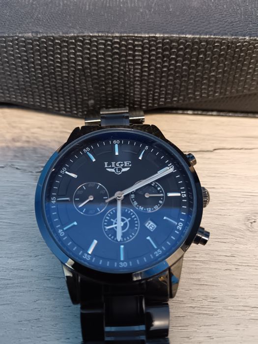 Кварцов часовник LIGE