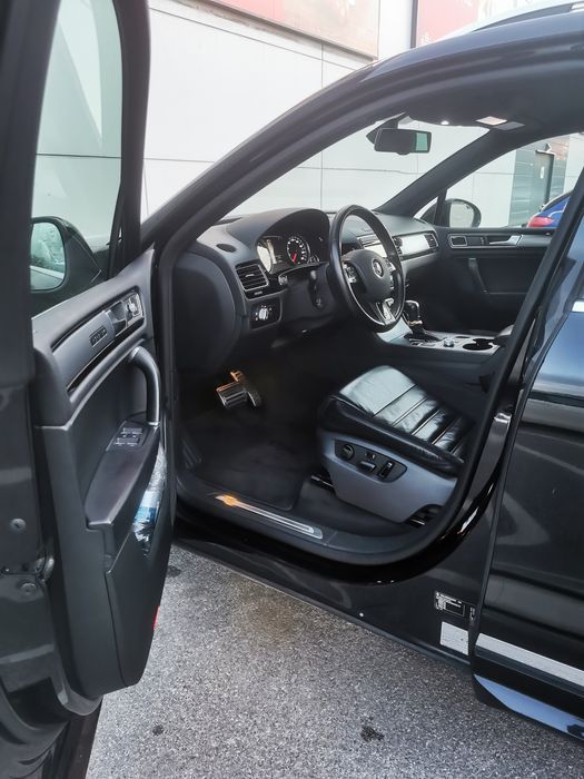 VW Touareg 2xR-line Facelift V6 3.0 TDI