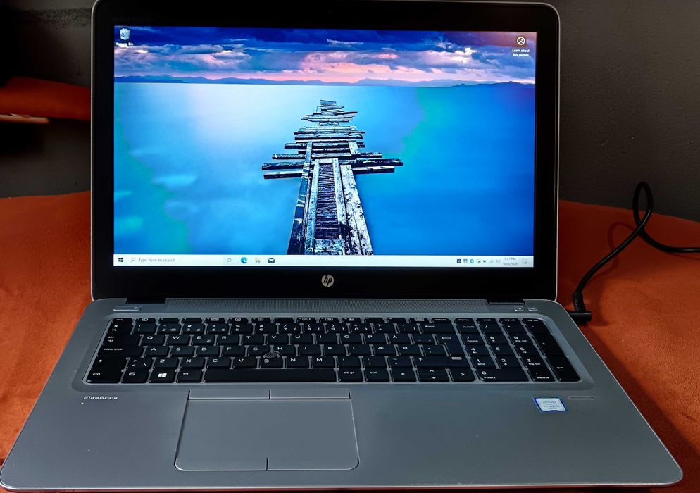 Vand LOT 4xLaptop> display 15.6 inch, DDR3, DDR4, SSD