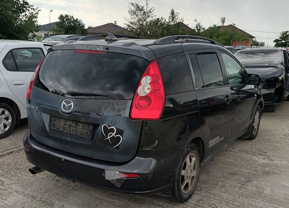 Dezmembrez Mazda 5 2.0 diesel 2006