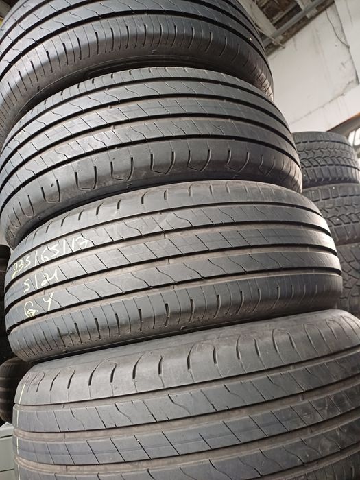 Гуми 235/65/17 Гудиар