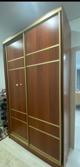 Продам шкаф купе