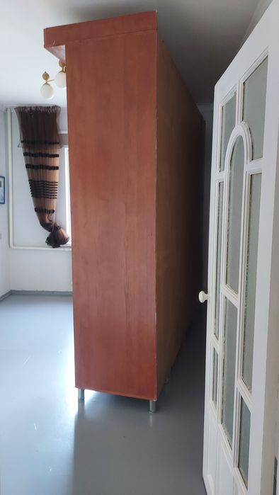 Продам спальный гарнитур