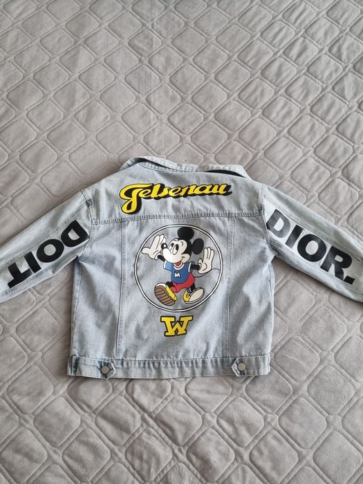 Джинсовка и бомбер на мальчика