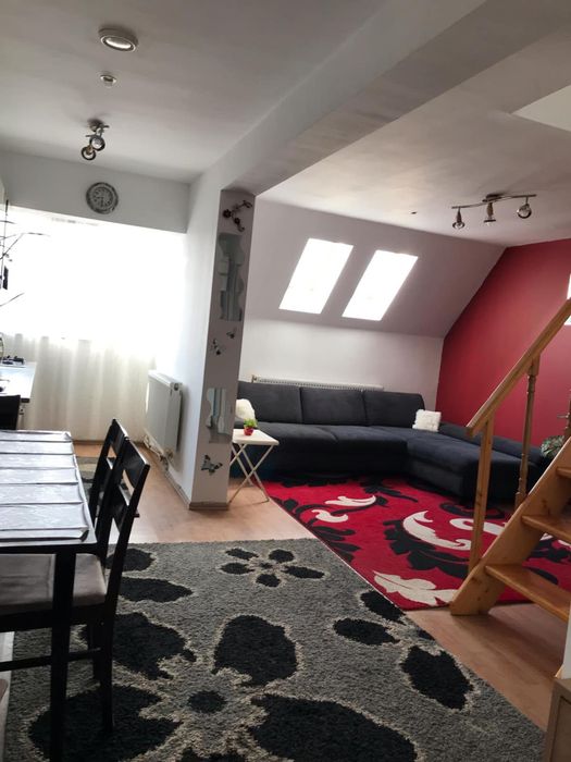 Apartament de inchiriat zona Nufarul 1500 lei