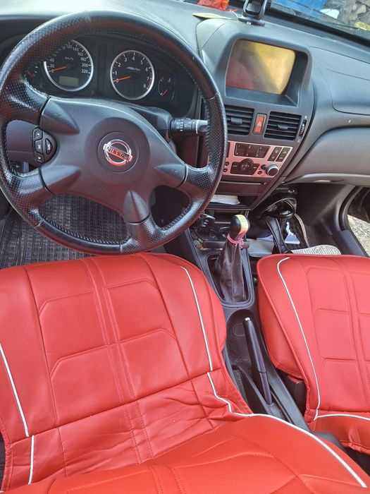 Vând Nissan Almera