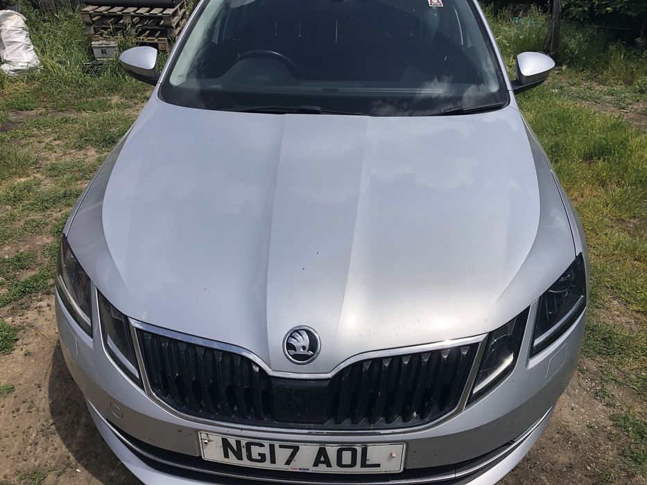 Fata completa Skoda Octavia 3 facelift 2017-2020 Bara fata capota aripa stanga dreapta far xenon faruri trager 2.0 tdi Euro 6 CRM CRMB LA7W SYV LA7W