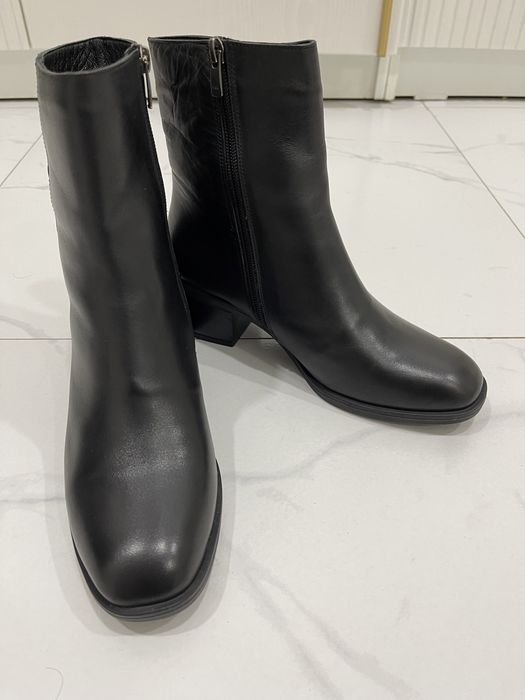 Сапоги женская