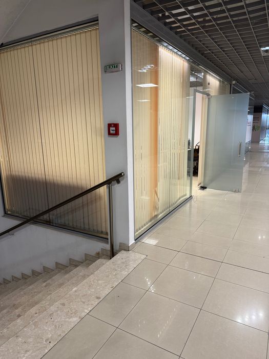 Офис под наем в ТЦ ”Гранд” - гъвкаво почасово и дневно ползване.