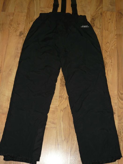 Ски гащеризон C.S.P размер Л 25лв.
