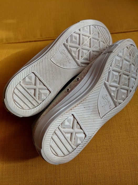 Converse marimea 39