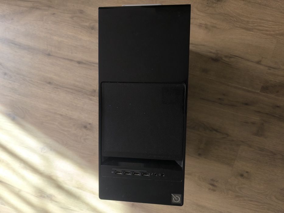 Продам корпус от компьютера