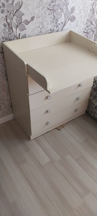 Продам комод детский