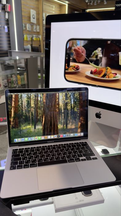 MacBook Air M1 8/256GB Silver
