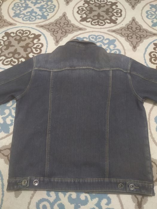 Джинсовая куртка