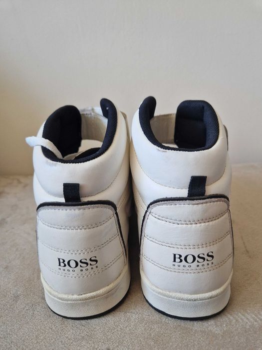 Маратонки високи Boss