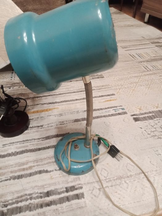 Продам настольная бра лампа