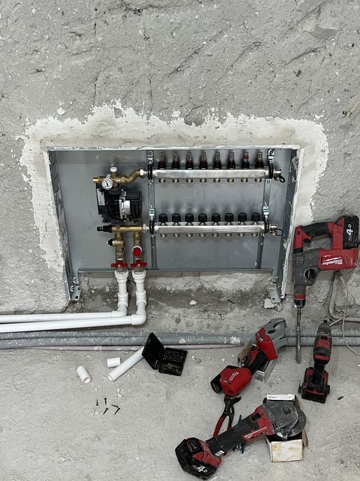 Instalatii termice,sanitare, climatizari si încălzire în pardoseala.