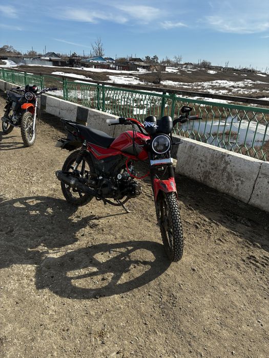 Продам мотоцикл с 2двигателями