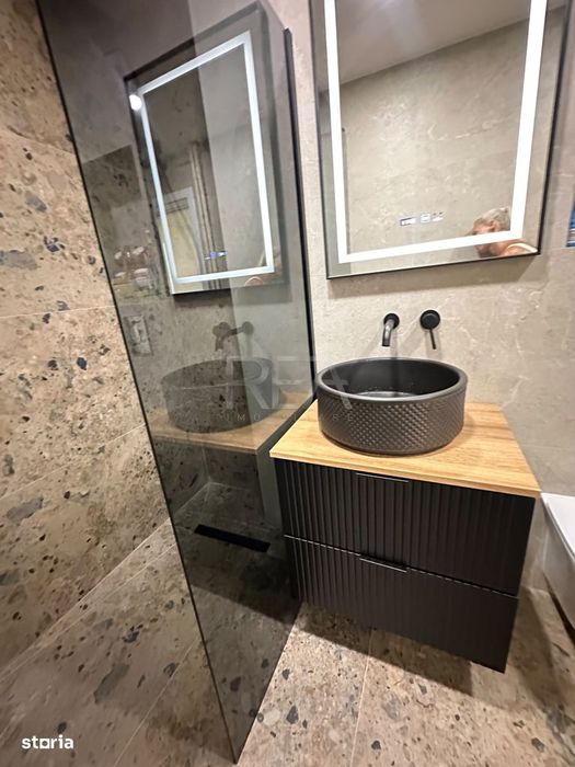 2 camere Colentina decomandat, inst. schimb., et. 3, 57 mp, renovat