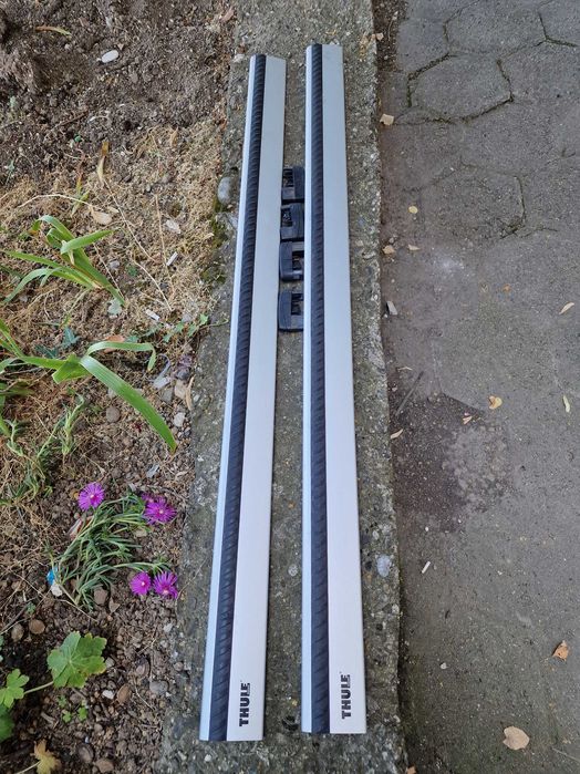 Thule Wingbar Evo сиви и черни в комплект със захвати