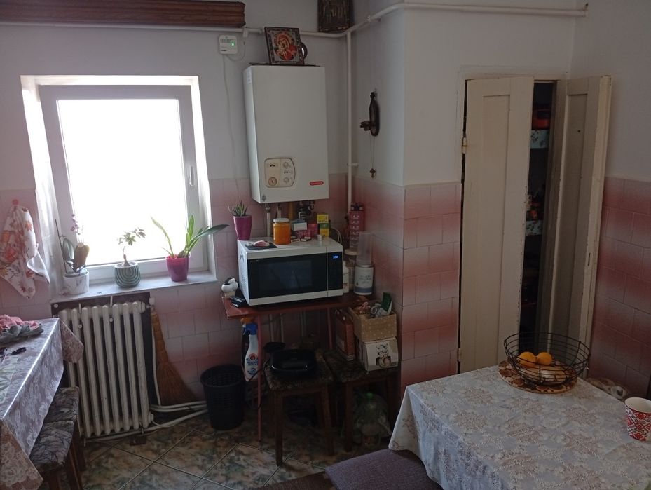 Vând apartament 2 camere, 56 mp, str Calea Nationala