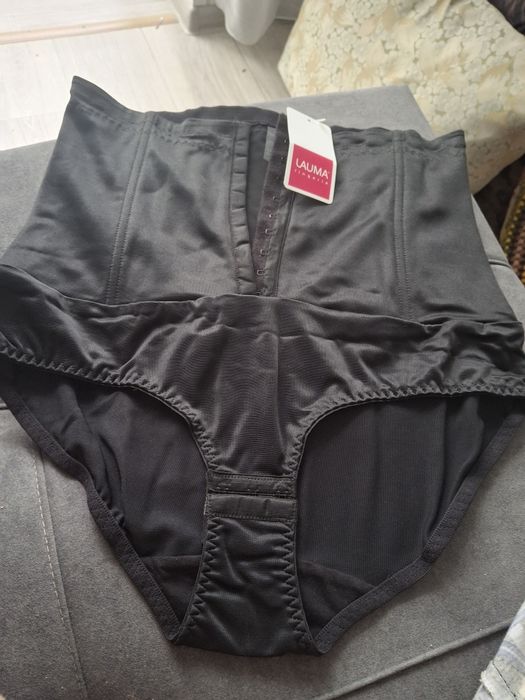 Трусы -утяжки, черные