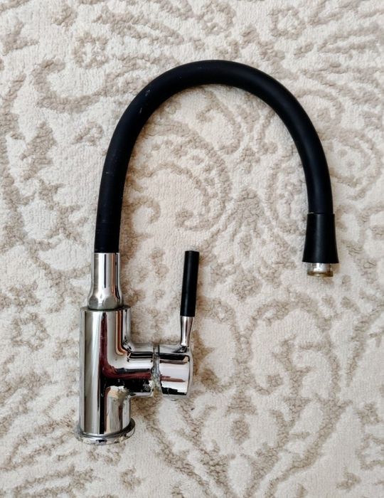 Смеситель кухонный