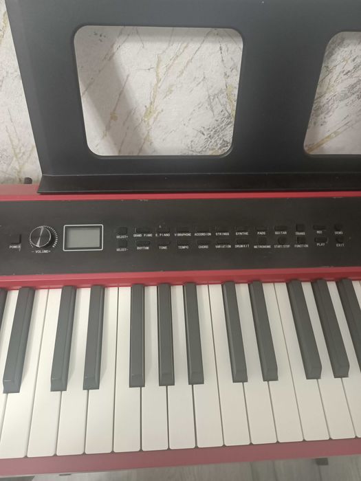 Musiqa anjomlari, pianino