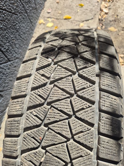 Шины зимние Bridgestone blizzak