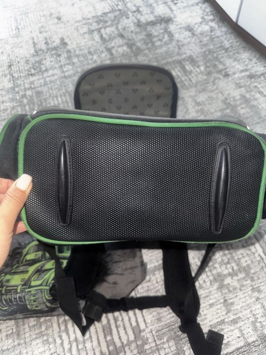 Продам ранец рюкзак для начальной школы