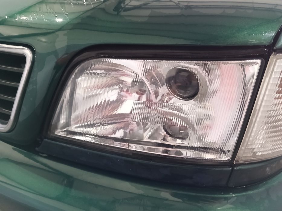 Фарове ауди а6 ц4