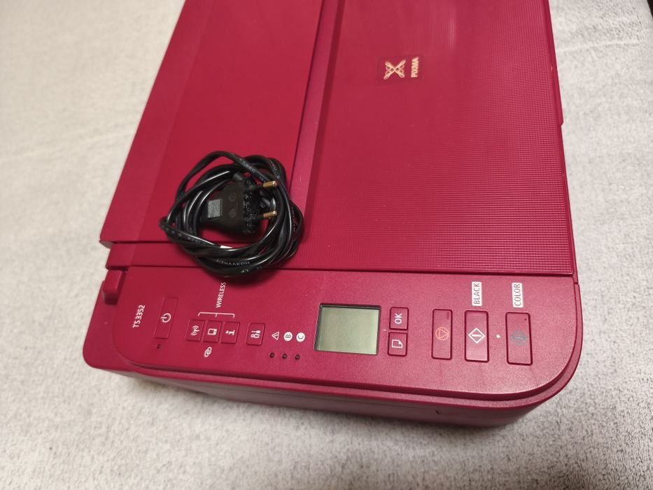 Imprimanta Canon  TS3352 noua