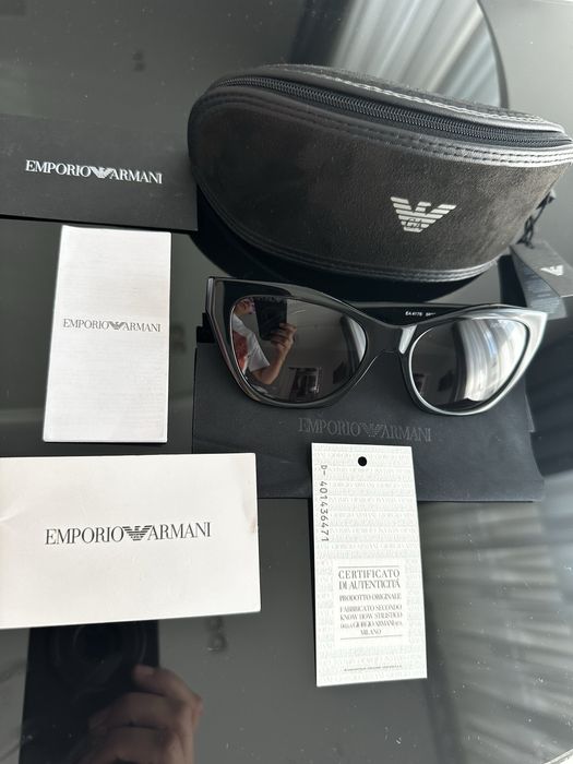 Ochelari de soare Emporio Armani cu toc si certifcat