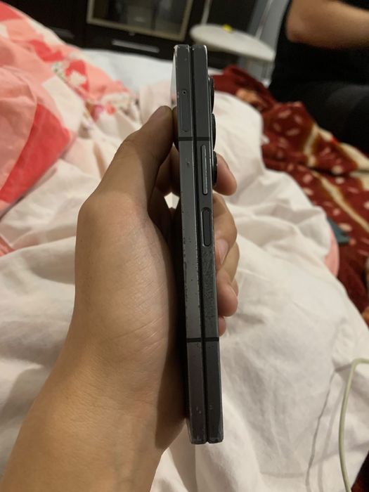 Samsung Z fold 6