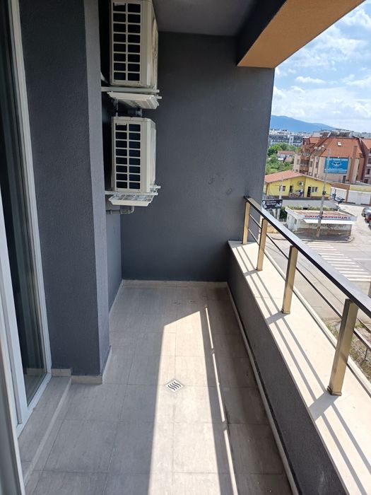 Дава се под наем Двустаен апартамент в София, Център - 55 кв.м за 484.5 € - Снимка #12