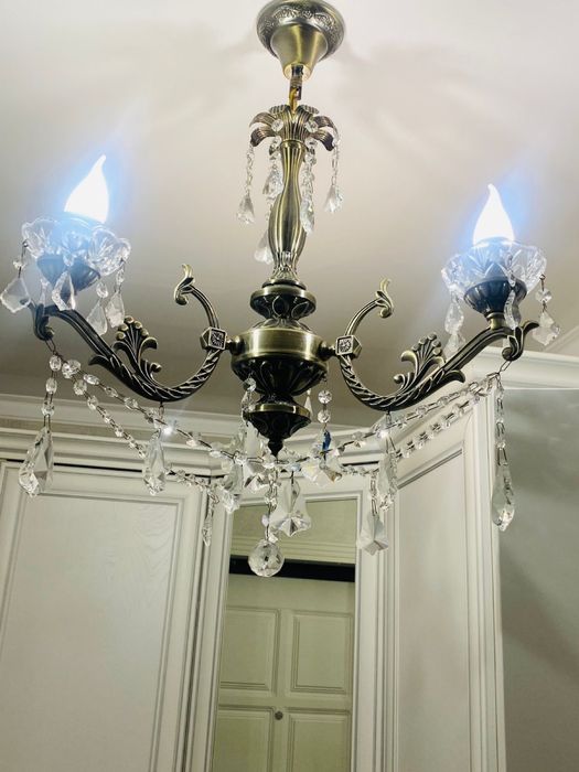 продам люстры