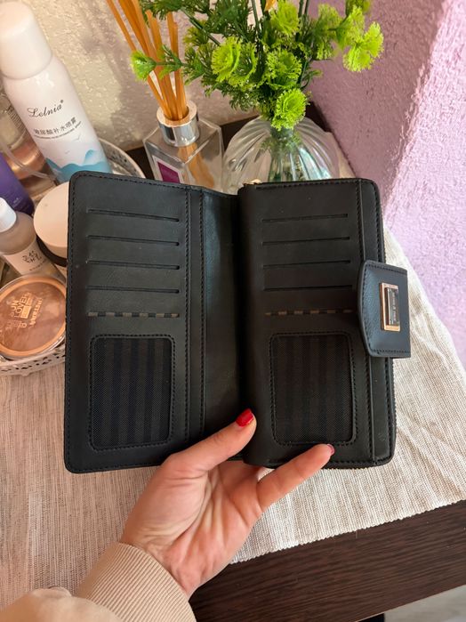 Дамско портмоне Silver&Polo като ново