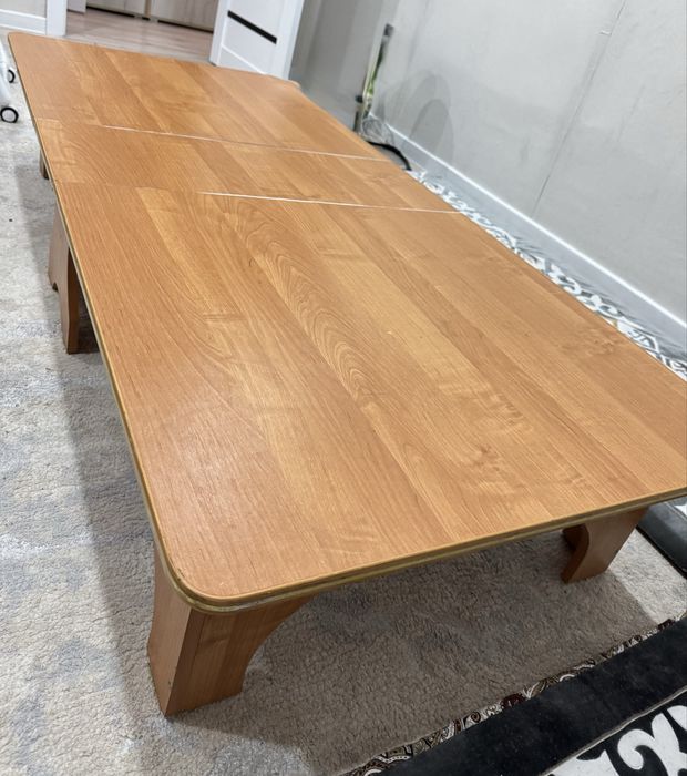 Стол раскладной в идеальном состоянии