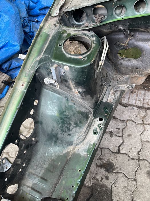 Лонжерон телевизор Subaru Outback b4 (США)