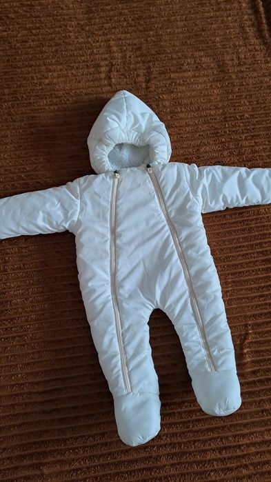 Продам конверт+комбенизон для выписки