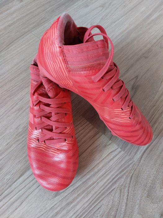 Детски футболни бутонки Adidas