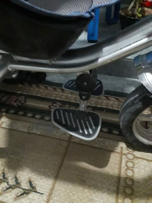 Продаётся коляска-велосипед