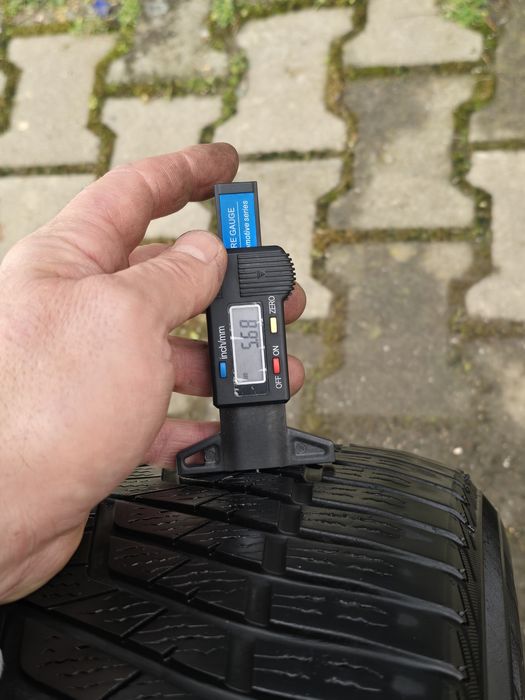 123 456 . . .Yokohama