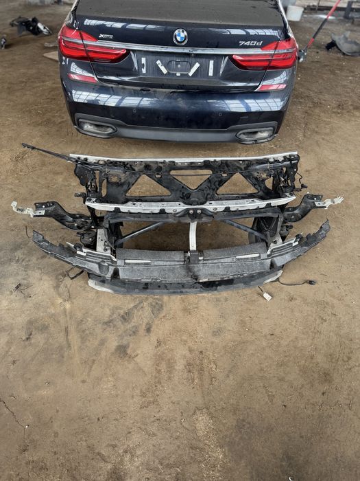 Маска очиларка бмв 7 г11 г12 (maska bmw g11 g12)