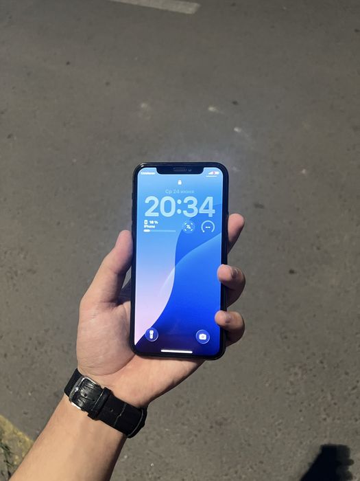Iphone 11 pro.