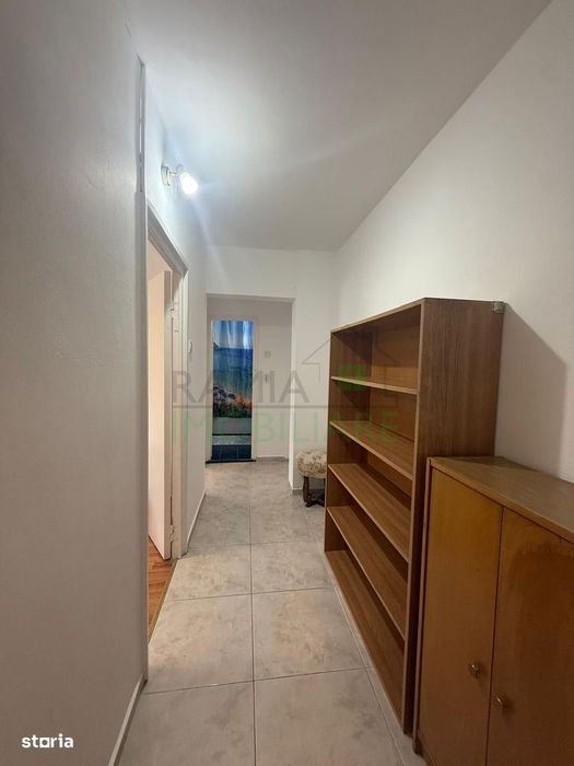 Apartament 3 Camere Decomandat, Etaj 1, Tractorul