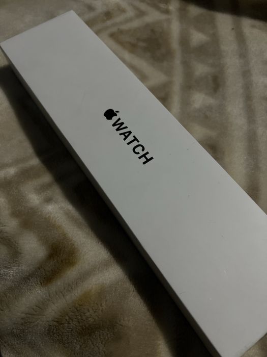 Apple Watch SE 2, полный комплект