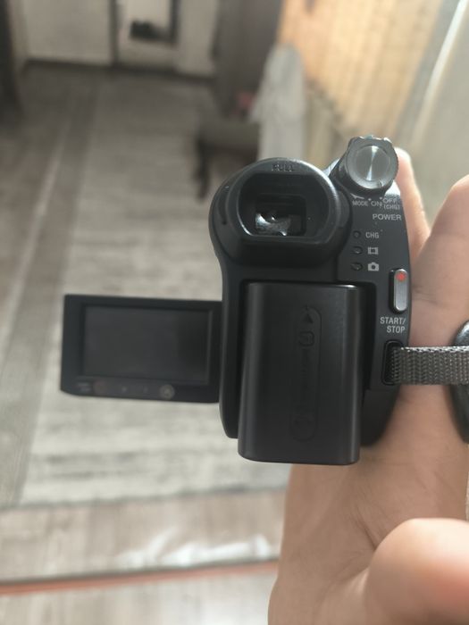 Продам камеру сони  в хорошем состоянии