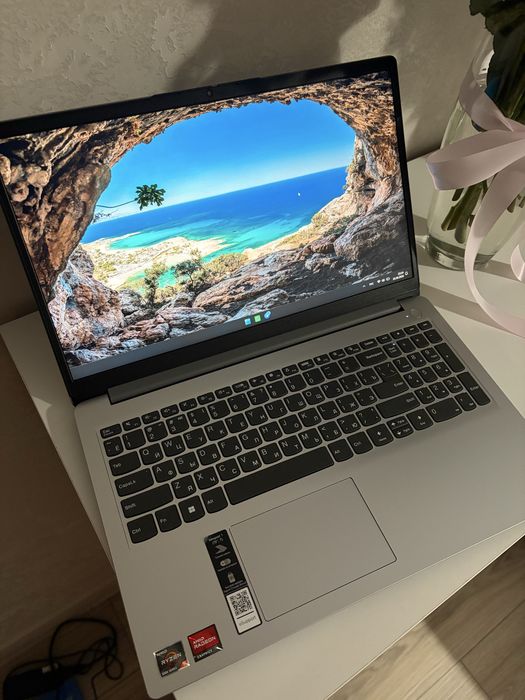 Ноутбук Lenovo для работы